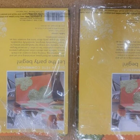 Lot of 2 Isabelle de Borchgrave Paper Table Runner 13 3/4" X 69 1/4" New! - Picture 2 of 2